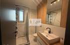 Apartament 2 camere zona Regal cu terasa mare
