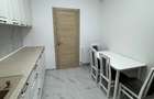 Vand apartament cu 2 camere decomandat + loc parcare