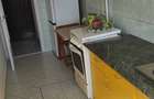 Inchiriez apartament cu 1 camera , baie , bucatarie, hol, Nicolina strada Carpati, et 7 . Pret 2000 Ron. + 1 luna garanzie Fara intermediari.. - 1