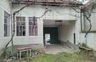 Casă cu 4 camere cu Teren 1000 Mp în Central - 3
