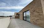 Penthouse Duplex modern cu terasă și vedere spre pădure - 16