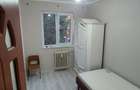 Inchiriez camera intr-un apartament de 3 camere pt. elevi de liceu - 2