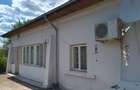 Singureni Stejaru casa intre paduri, cu teren 1600mp - 2