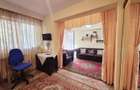 Apartament cu 3 camere, etaj 1, zona Maratei
