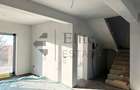 Casa pe deal de vanzare cu 5 camere - 7