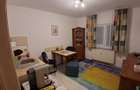 Inchiriez apartament cu o camera pe strada Lapusului vis a vis de Hotelul Nevis.