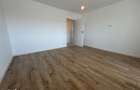 Apartament cu 2 camere decomandat în Titan - 18