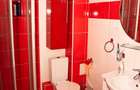 Proprietar inchiriez apartament cu 3 camere