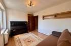 Decomandat, luminos, 2 camere si priveliște superba, zona 7 Noiembrie - 5