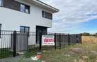 Vand Jumatate de duplex Exterior finisat ?i Interior la ro?u in Giarmata Vii - 4