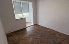 Vand apartament cu 4 camere zona Dacia