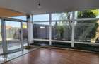 Casa spatioasa, 240 mp, pretabil pentru service auto, zona 7 Nov - Tar - 7