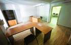 Vindem spatiu comercial str ISACCEI - 8