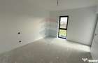 Casa / Vila cu 4 camere Strada Vrancei - 8