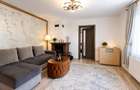 Casa solida, teren 919mp, 2 accesuri, configuratie si pentru 2 familii, Sanpetru - 1