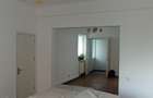 3 camere NEMOBILAT et 2 vila zona Tineretului metrou 600 m