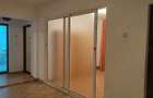 inchiriez apartament 3 camere+terasa, semidecomandat, parter vila, zona km 5, 400 euro luna