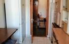 PROPRIETAR - GARA BILLA - Camera mare(living) in apartament 4 camere