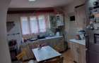 Casa / Vila cu 4 camere de vanzare - 2