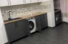 Apartament cu 2 camere, recent renovat, 300 - 4