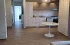 inchiriez apartament cu 3 camere