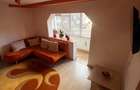 Vand apartament doua camere la parter in Pipirig .Pret 61500 euro .Mai multe detalii la tel 07413084 - 3