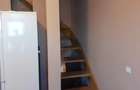 Apartament mansarda cu scara interioara - 1