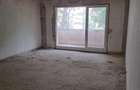 Apartament 2 camere de vanzare , Carpati 2 , et. 1 , 62.900 euro neg.