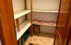 Persona fizică închiriez apartament 2 cam. Ştrand, etaj 4 5 cu lift, terasă gene
