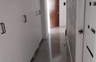 Proprietar vand apartament 3 camere - 2
