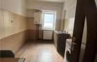 APARTAMENT 2 CAM DECOMANDAT PODU DE FIER ETAJ INTERMEDIAR - 5