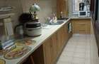 Apartament cu 3 camere semidecomandat în Basarab