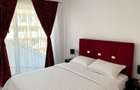 Inchiriez apartament strada Eroilor Floresti - 5