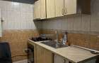 Inchiriez apartament situat langa scoala nr. 2 - 2