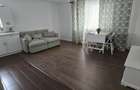 Micro 4 Targoviste , inchiriere apartament 3 camere - 3