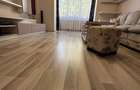 Vand Apartament Renovat, 3 camere -Etaj intermediar, Decomandat, 68 mp, cu acces la 100 mp spatiu depozitare, Zona rara - 8