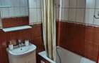 Garsonieră  spatioasă , decomandată , parter înalt, INEL 2 - 5