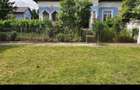 Casă cu 6 camere cu Teren 1300 Mp în Spătărei - 1