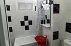 Inchiriez apartament cu 2 camere, decomandat, etaj 1, centru VIP - 1