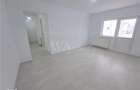 Apartament 2 camere, etaj 2, cu centrala, nemobilat, Piata Sud - 16