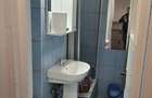 Vand apartament 3 camere in Campina et.2 4,str.Maramures zona Autogara ,se vinde asa cum este mobila