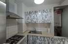 Inchiriez apartament 2 camere Cosmopolis etaj 1 - 2