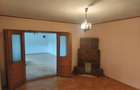 Casă din lemn masiv, zonă centrală Câmpulung Moldovenesc-242 mp, teren 1.756 m - 12