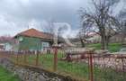 Casă din cărămidă | Teren 800 mp | Anexe tradiționale | Magura-Toplita
