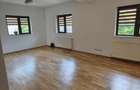 Proprietate individuală construită pentru uz propriu/Strada Safirului - 1