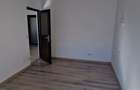 Apartament nemobilat de inchiriat