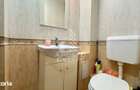 Apartament de vanzare cu 3 camere, decomandat, zona Soarelui