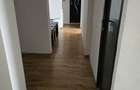 Apartament cu 3 camere Fieni str. Republicii