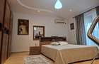 Casa de vanzare sau schimb cu casa in Cazasu -zona Piata Mare