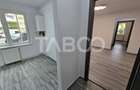 Apartament 2 camere de vanzare 47 utili renovat complet Terezian Sibiu - 9